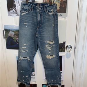 Annie High Rise Girlfriend Jeans (never worn)